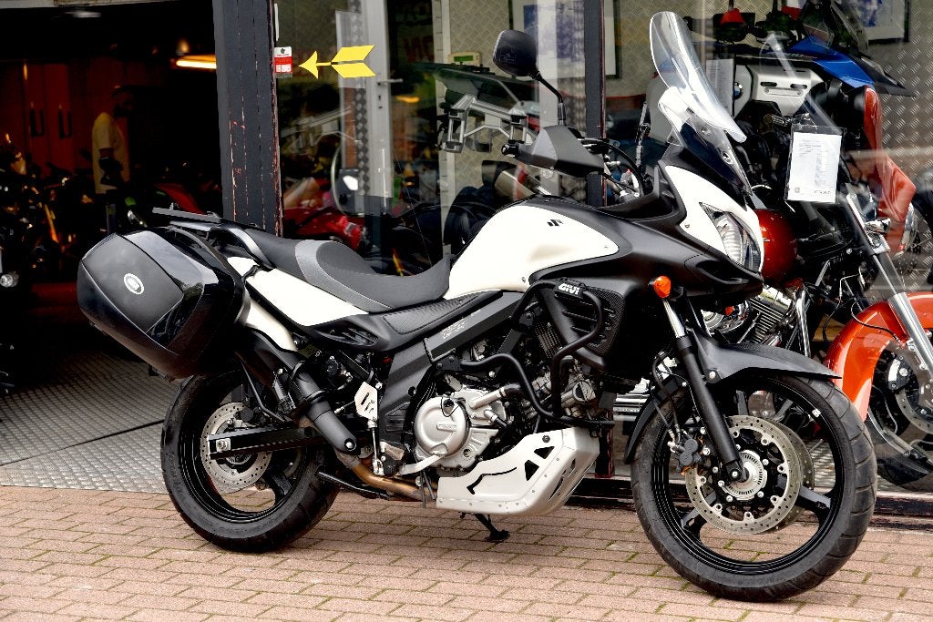 SUZUKI DL650 V-STROM ***MOTOVERTE.BE***, Motoren, 2 cilinders, Occasion, Bedrijf, Toermotor