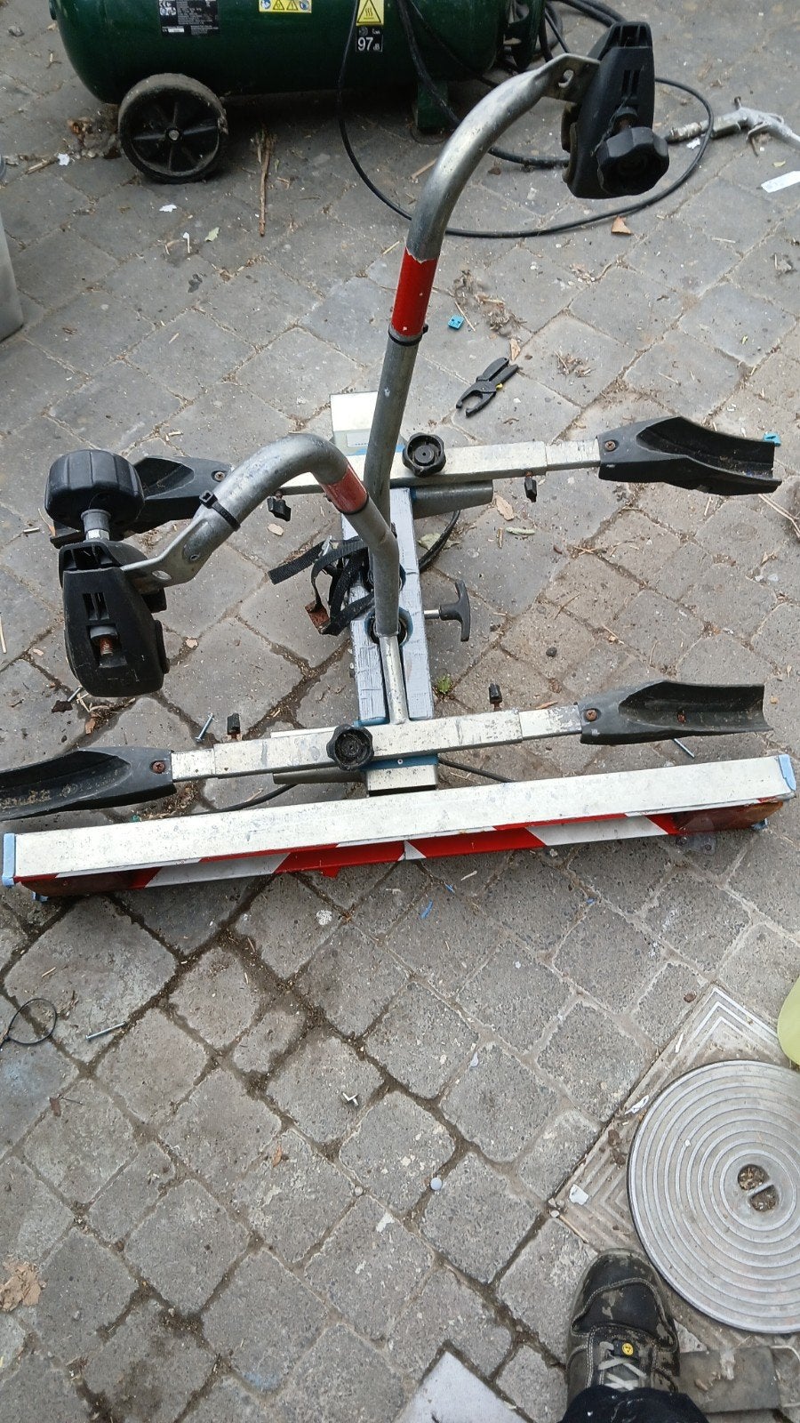 twinny fietsendrager voor gewone fietsen, Auto diversen, Ophalen, Gebruikt, Brede banden, 2 fietsen