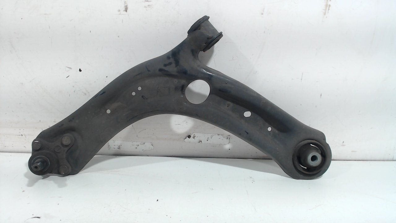Draagarm links voor Skoda Superb, Onderdelen@venauto.nl, Van der Ven Autorecycling B.V., Gebruikt, Ettenseweg 76, 4706 PB Roosendaal, The Netherlands