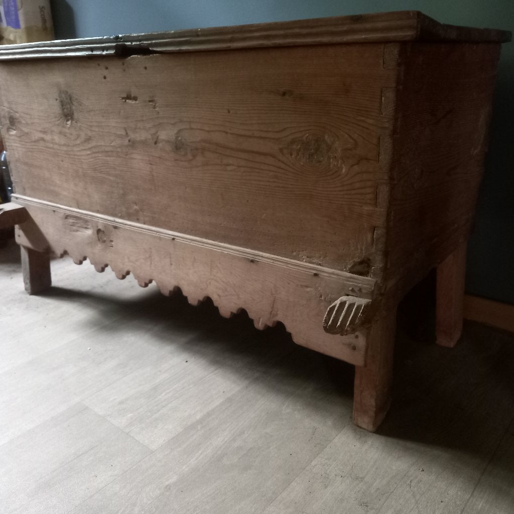 Coffre espagnol vieux, bois nature, Huis en Inrichting, Ophalen, Gebruikt