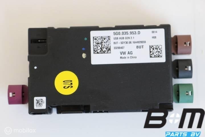 USB hub met spanningsomvormer VW Polo 2G, Utilisé