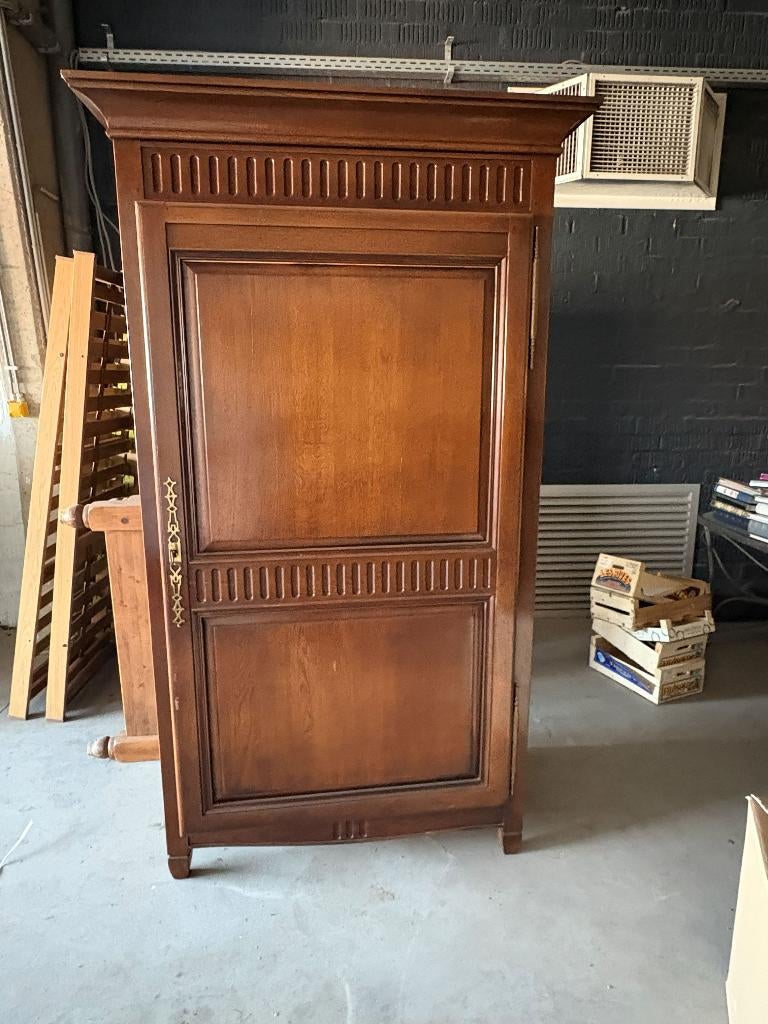 Houten antiekkast, Antiek en Kunst, Antiek | Meubels | Kasten, Ophalen