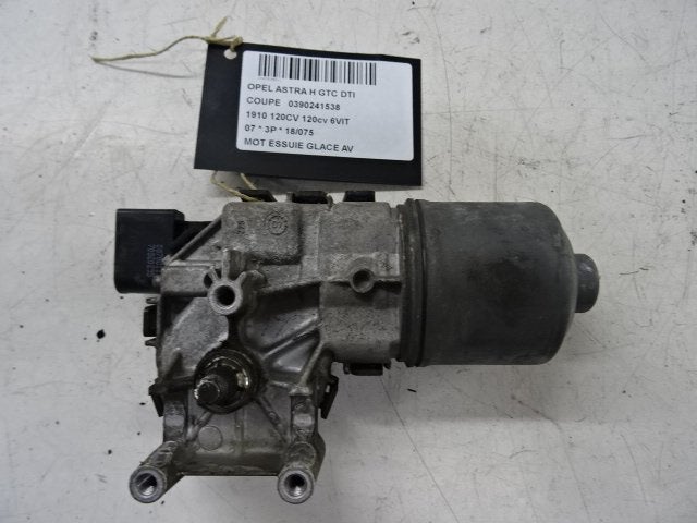 RUITENWISSERMOTOR VOOR Opel Astra H GTC (L08) (0390241538), Auto-onderdelen, Gebruikt, Rue de l'Espoir 34 34
4030  GRIVEGNÉE, BE
