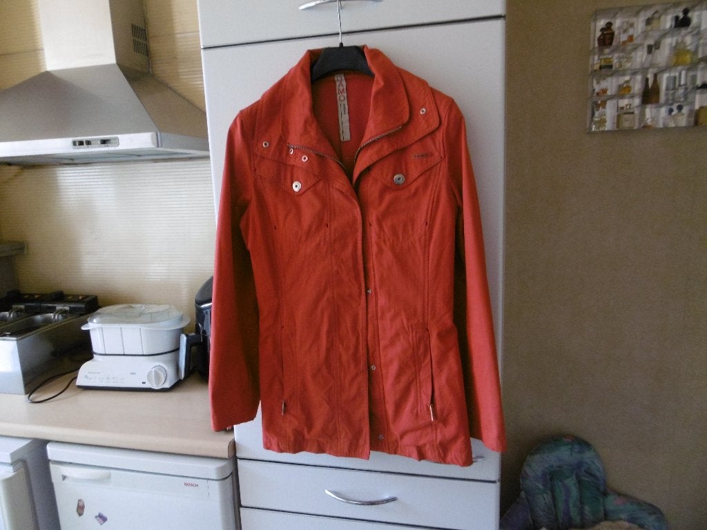 gilet pour femmes « damo outsite » S, rouge, Vêtements | Femmes, Rouge, Enlèvement ou Envoi, Taille 36 (S), Comme neuf
