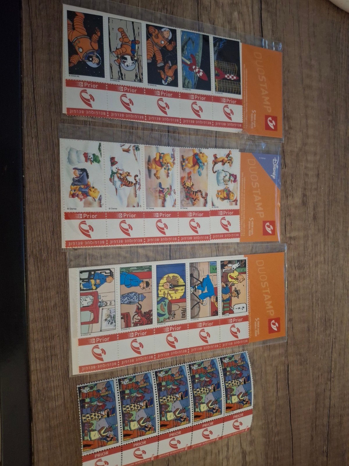 Lot de timbres de collection disney/ tintin, Enlèvement ou Envoi