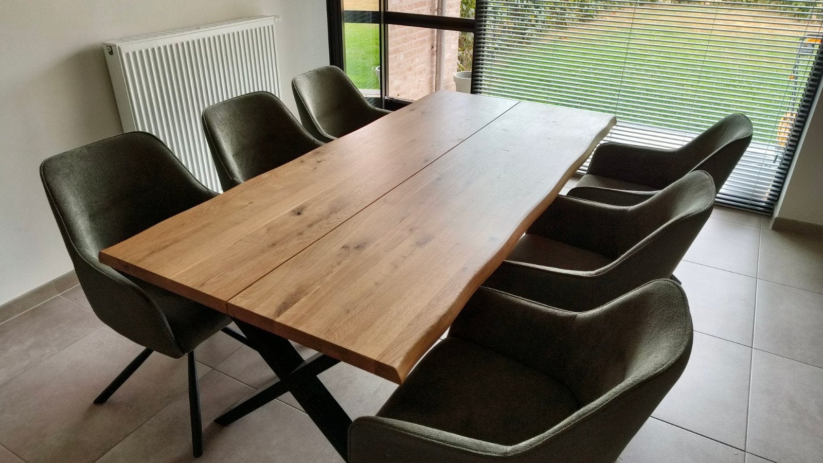 table à manger avec chaises, Enlèvement
