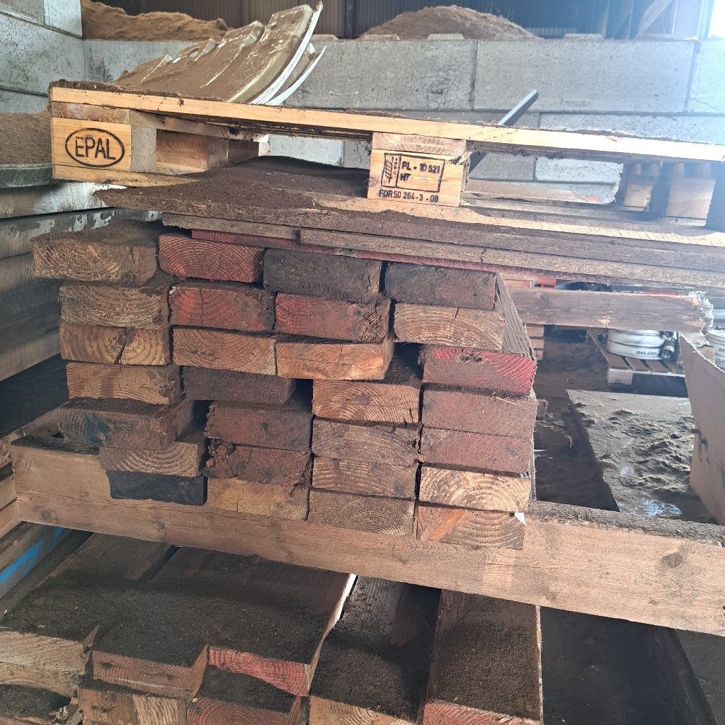 gebruikte juffers, Doe-het-zelf en Bouw, Ophalen, Gebruikt, Grenen, 50 mm of meer