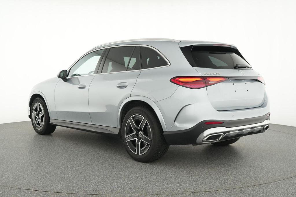Mercedes-Benz GLC-klasse 200 4MATIC SUV AMG Line | 360 Cam, Auto's, Mercedes-Benz, Automaat, Stof, Gebruikt, Zwart