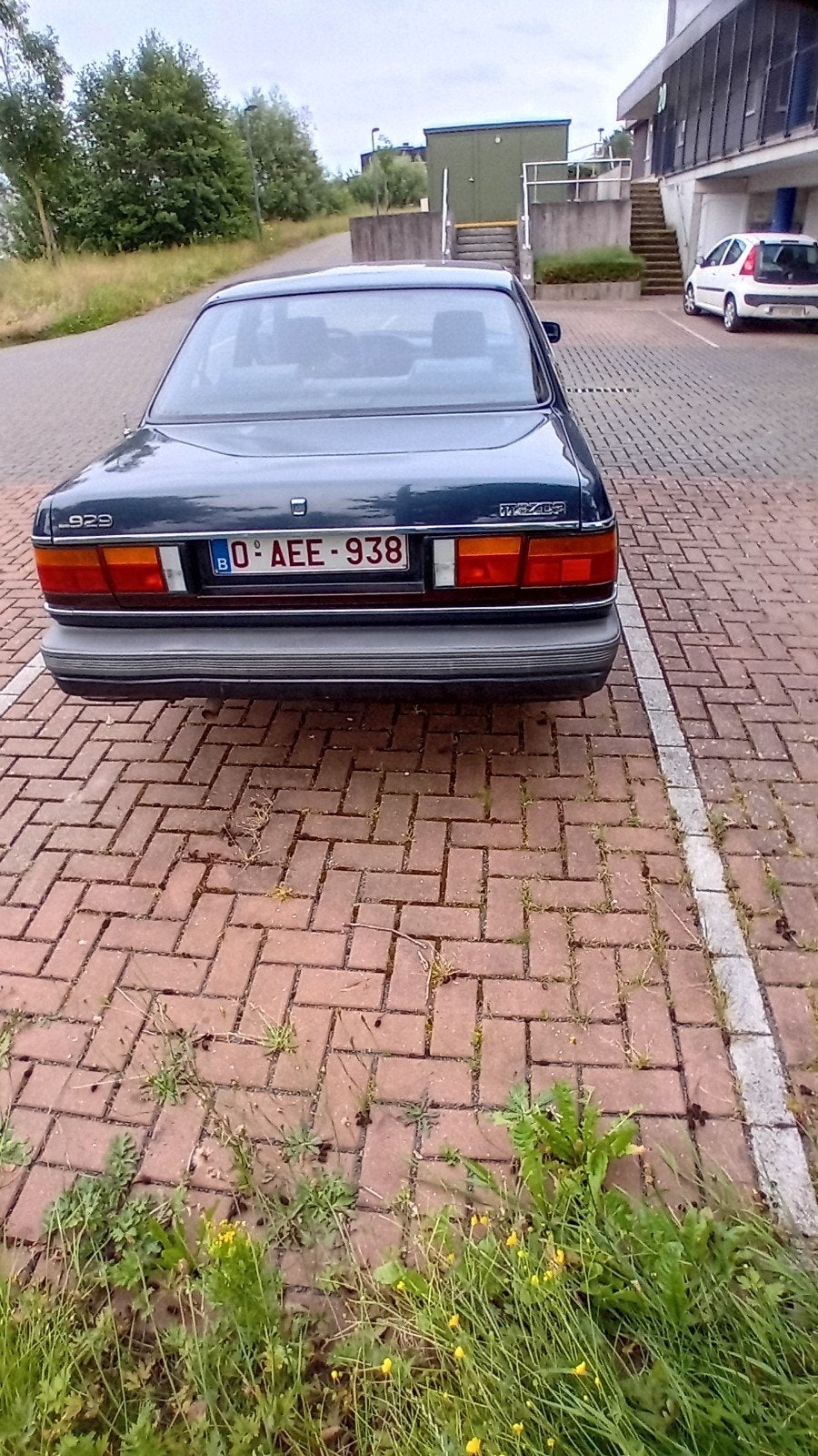 Old.timer mazda 929, foto 4