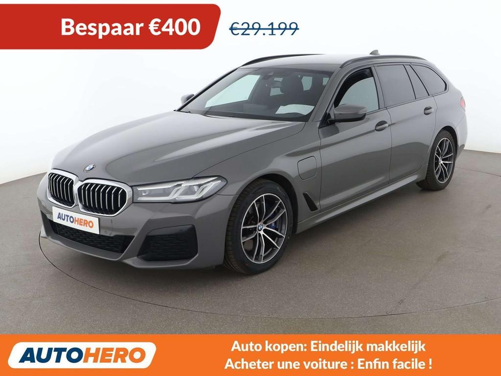 BMW 5 Serie 530 530e M Sport (bj 2021, automaat), Auto's, BMW, Automaat, Achterwielaandrijving, Lichtsensor, Alcantara