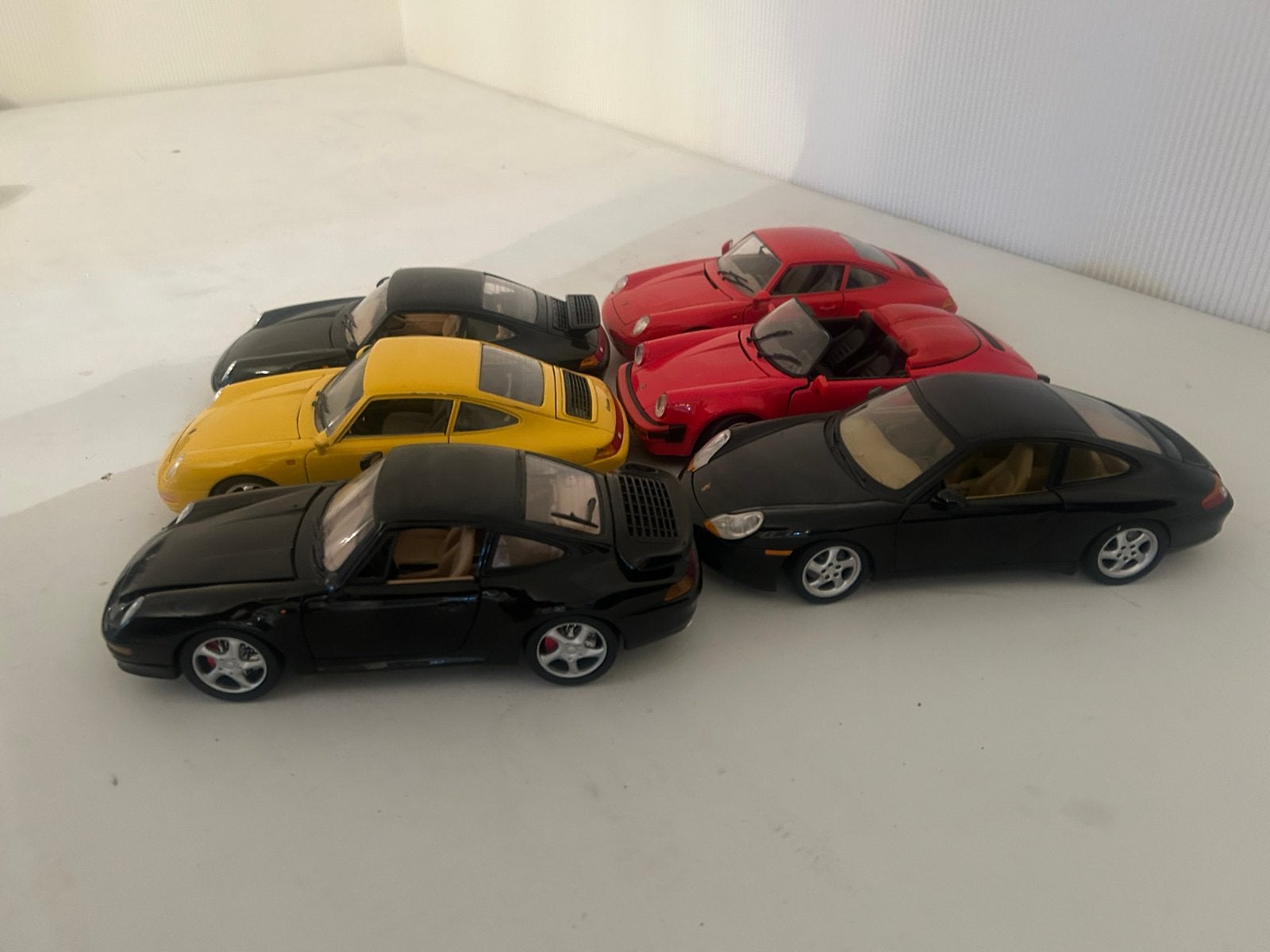 Porsche te koop 20 e stuk, Ophalen of Verzenden, Zo goed als nieuw
