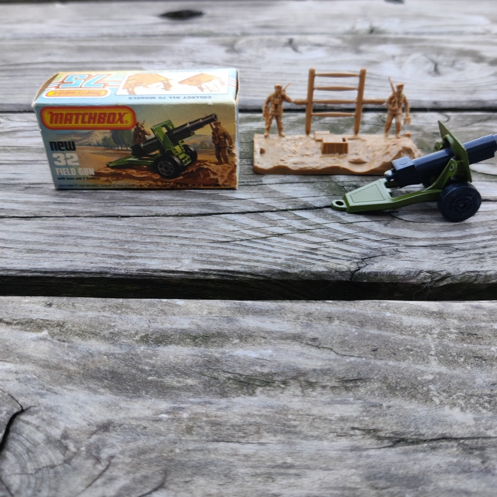 Matchbox super fast nr 32 field gun met originele doos, Enlèvement, Matchbox