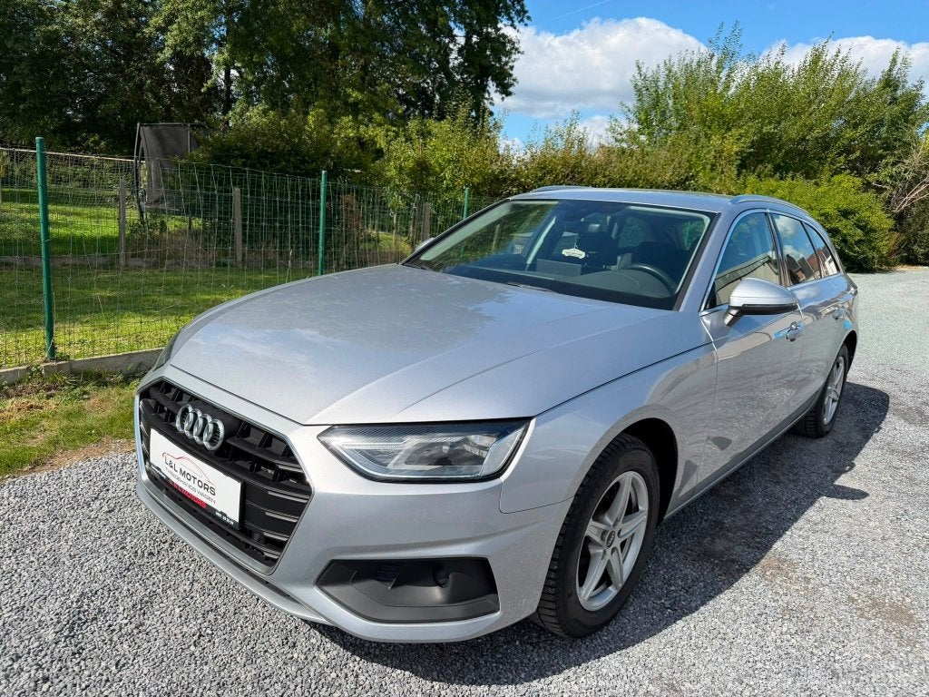 Audi A4 Avant 35Tdi S tronic*Navi Xenon Cruise Pdc Euro6d*, Autos, Argent ou Gris, Achat, https://public.car-pass.be/vhr/0353ad14-d49d-40d1-837f-06272ee41328