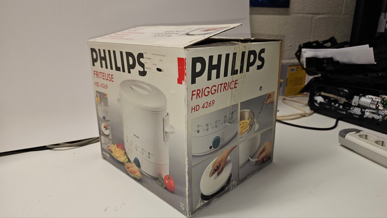 Friteuze Philips HD4269, Enlèvement, Utilisé