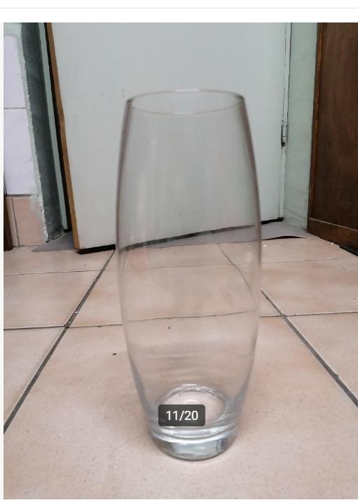 Vase hauteur 24 cm verre transparent, Moins de 50 cm, Autres couleurs, Comme neuf, Verre