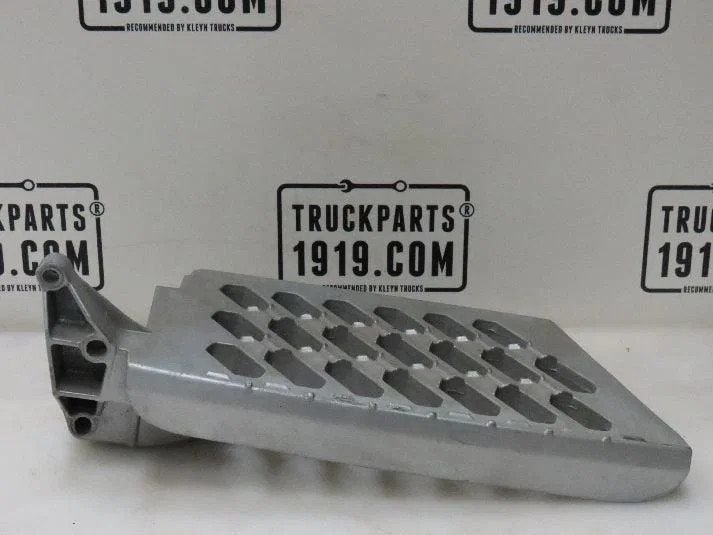 Volvo 82171603 |  Opstap Li., Autos : Pièces & Accessoires, Pièces camion, Enlèvement, Utilisé, Volvo, Carrosserie et Tôlerie