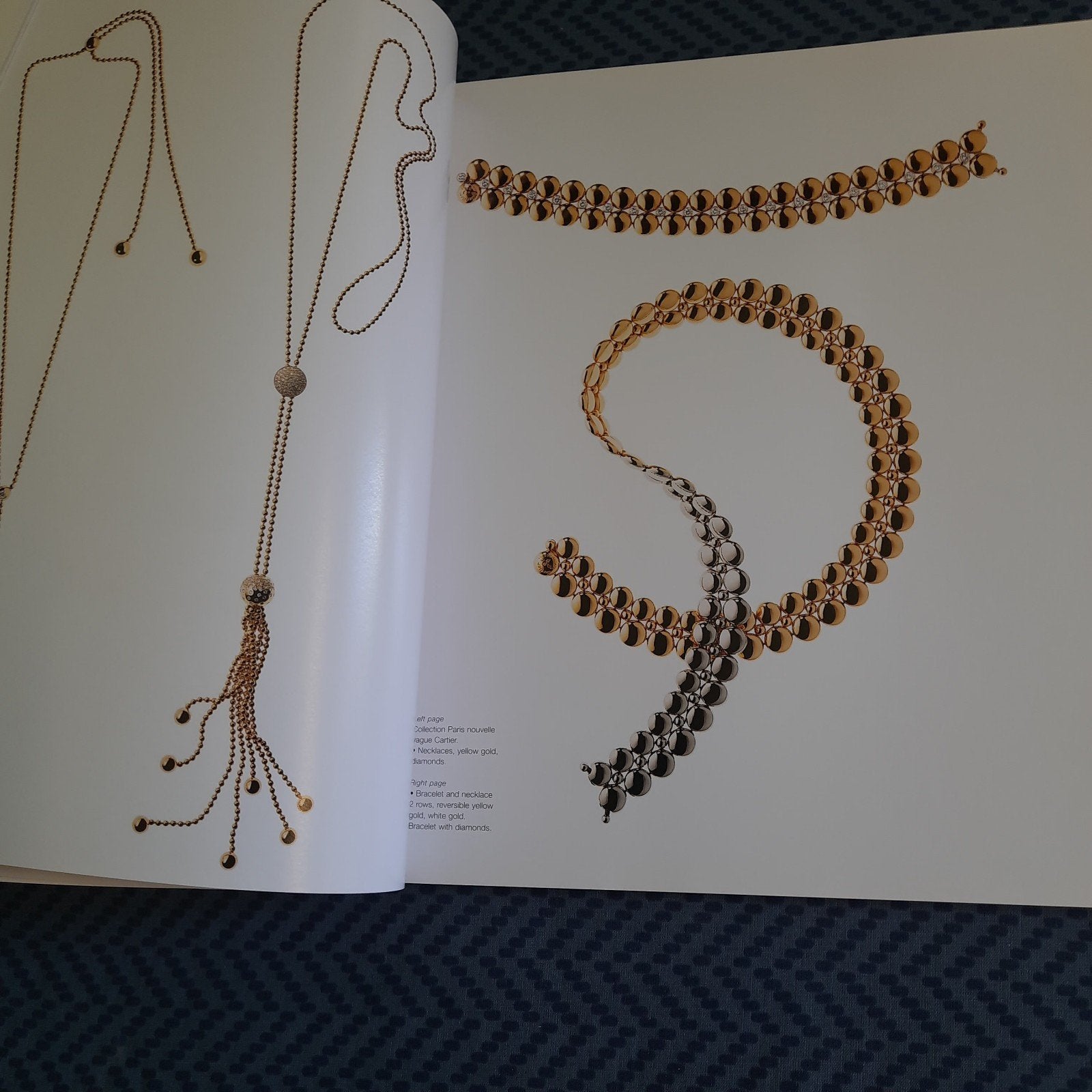 CARTIER * CATALOGUS : HAUTE JOALLERIE, MONTRES et ACCESSOIRE, Ophalen, Zo goed als nieuw, CARTIER, Catalogus