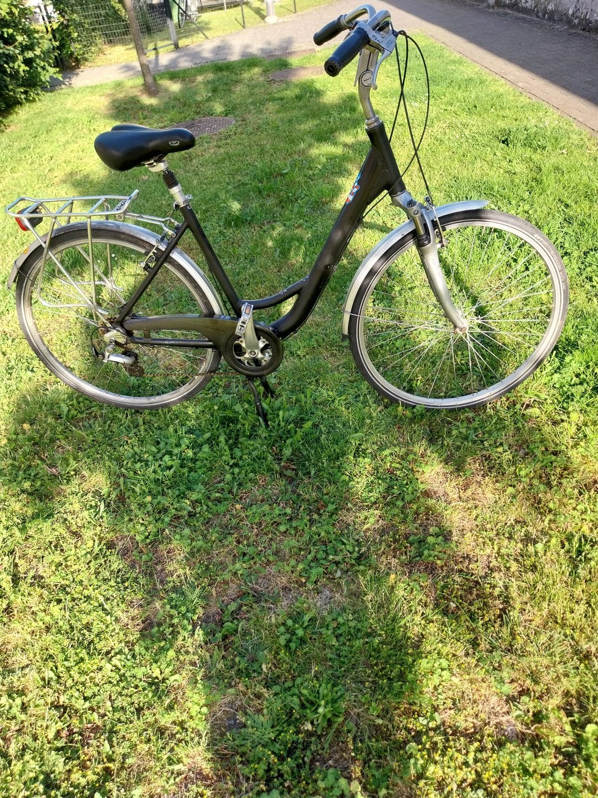 Damesfiets met versnellingen en voorvering, Fietsen en Brommers, Ophalen, Zo goed als nieuw