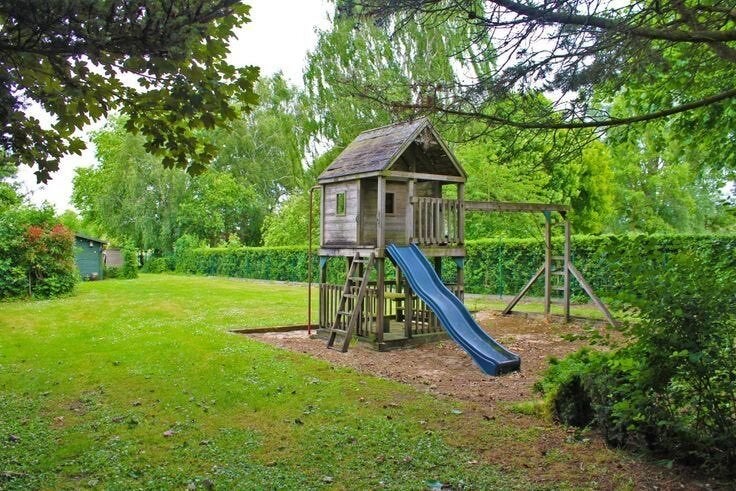 Groot houten buitenspeeltuig van Woodlawn, Enlèvement, Utilisé, Autres types