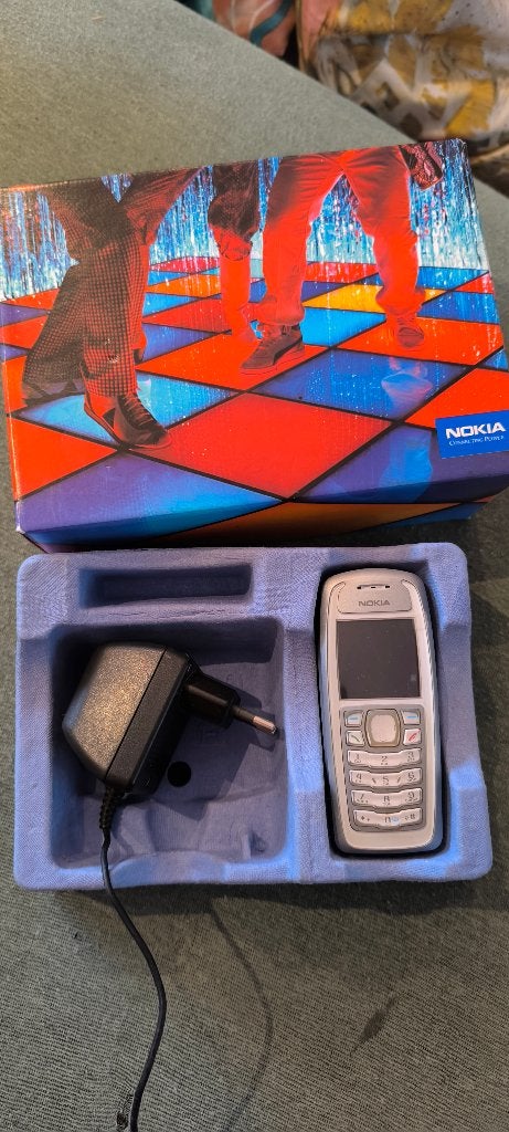 nokia 3100 en boite, Télécoms, Enlèvement ou Envoi, Classique ou Candybar, Clavier physique, Utilisé