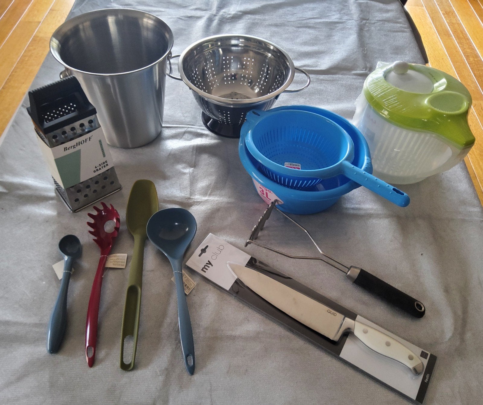 Nieuwe huishoudartikelen voor starters, studenten...., Ophalen, Nieuw