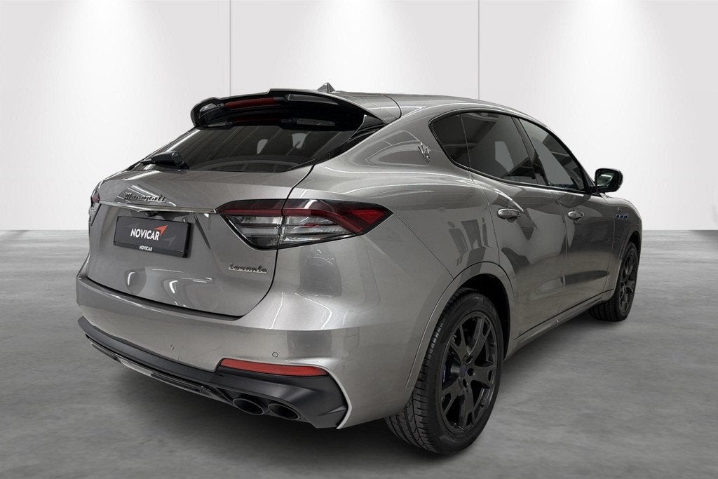 Maserati Levante 2.0 MHEV GT Automaat 4x4, Auto's, Stof, Gebruikt, Automatische klimaatregeling, 4 cilinders