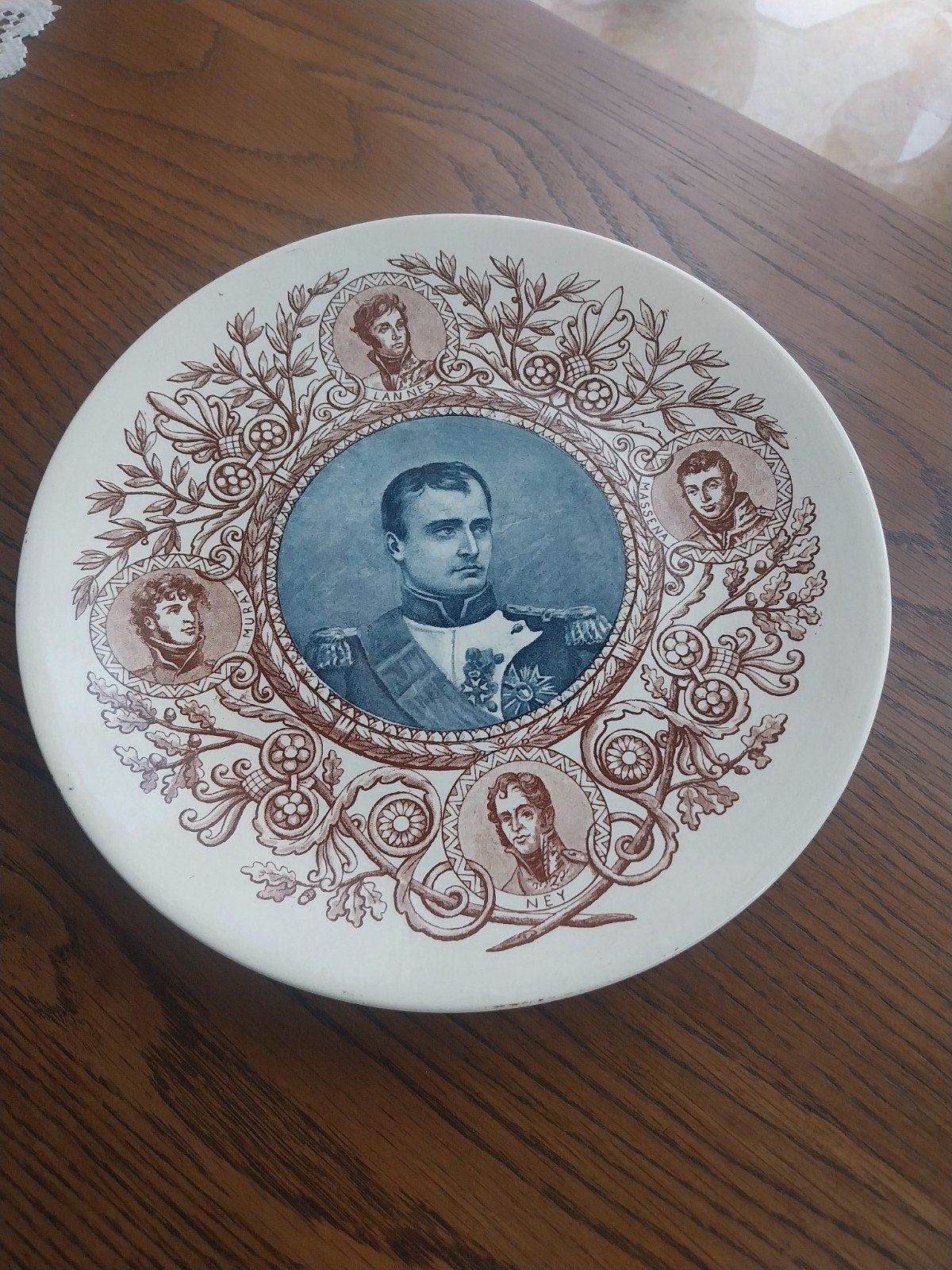 assiette commémorative , XIX ème siècle , Sarreguemines, Enlèvement