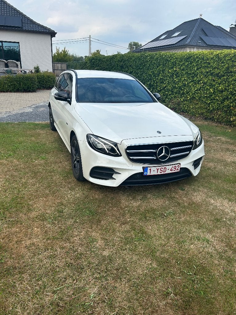 Mercedes E300de, Auto's, Automaat, Dealer onderhouden, Achterwielaandrijving, Alcantara