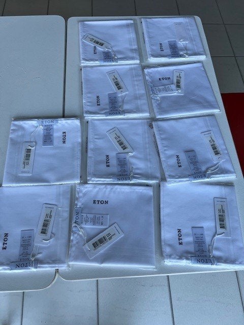 10 x NIEUWE WITTE POCKET voor smoking-borstzakje - ETON, Vêtements | Femmes, Enlèvement ou Envoi, Neuf, Blanc, Autres types