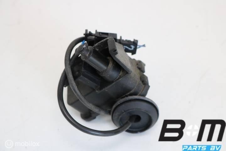 Stelmotor voor tankklep ongrendeling VW Beetle 5C 5C5810773B, Utilisé