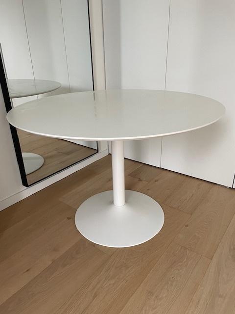 Table ronde blanche Menorca diamètre 110 cm, Métal, 100 à 150 cm, Modern design, Quatre personnes