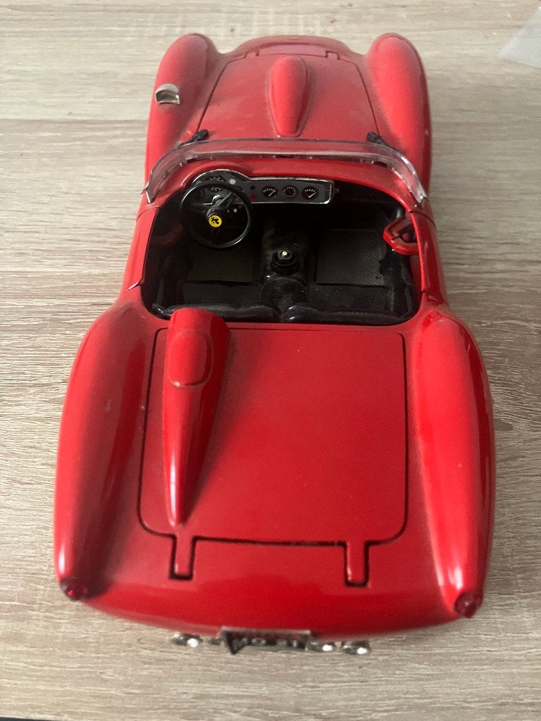 Bburago Ferrari 250 testa rossa 1957, Enlèvement ou Envoi