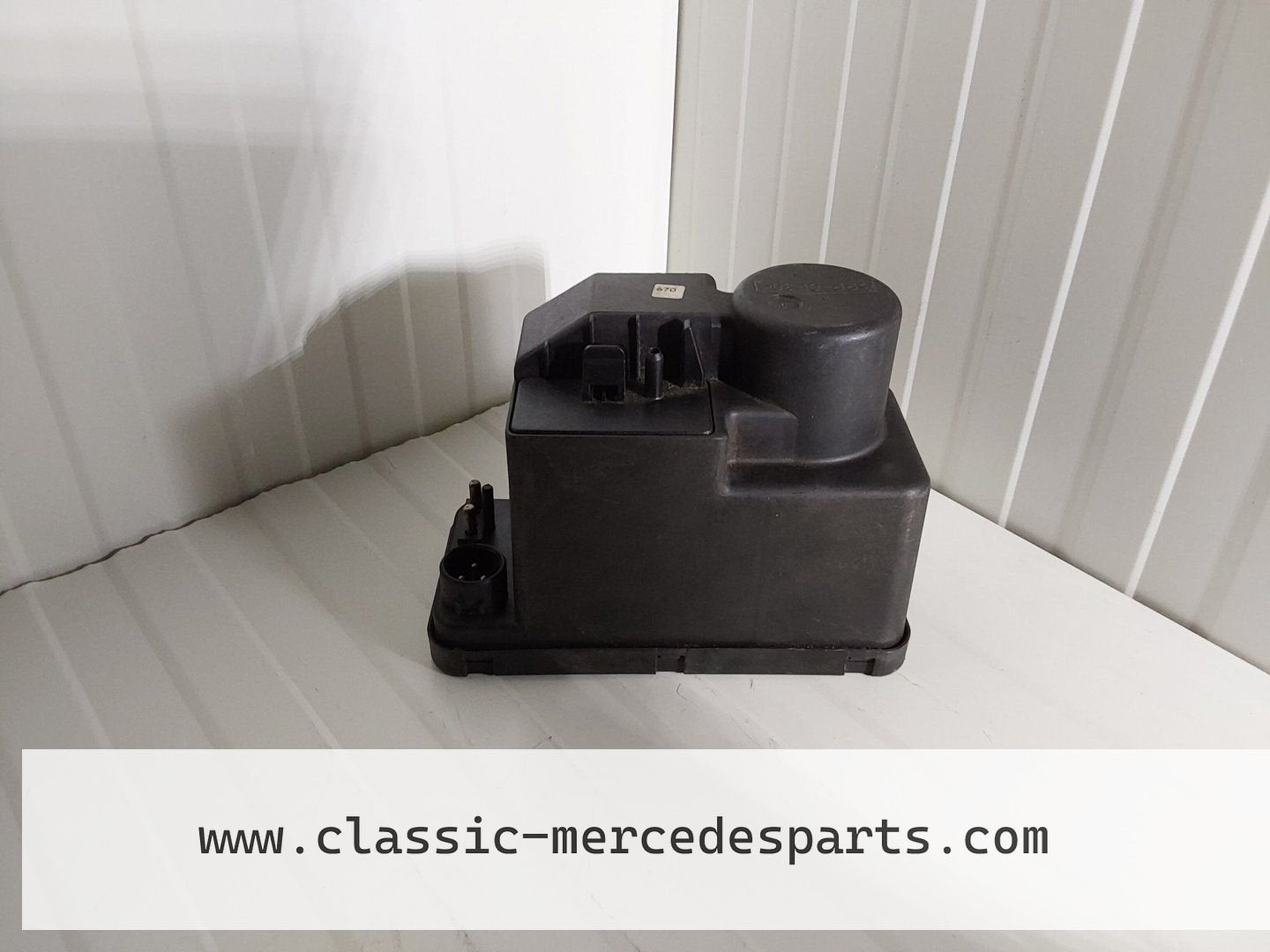 Centraledeurvergrendelingspomp / CV Pomp Mercedes E-klasse W, Gebruikt, -, Ophalen of Verzenden, -