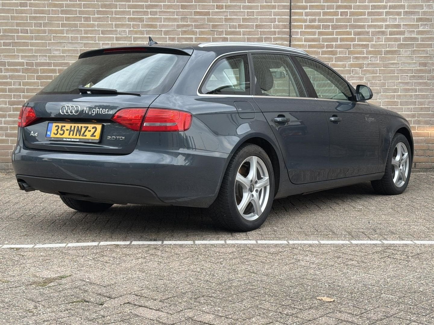 Audi A4 Avant 2.0 TDI Pro Line Business | Climate | Cruise |, Auto's, Zwart, Parkeersensor, A4, Beige