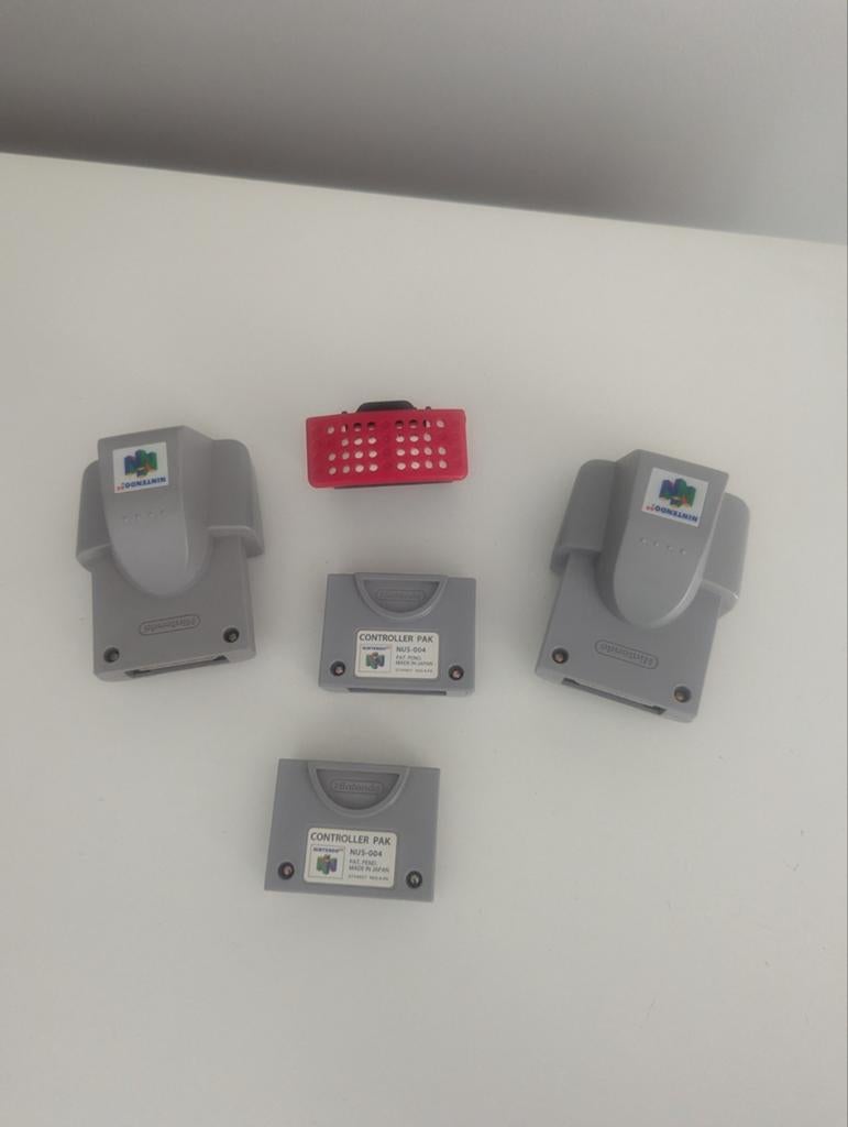 Uitbreidingspak + 2 overdrachtspakketten + 2 controllerpakk, Games en Spelcomputers, Ophalen