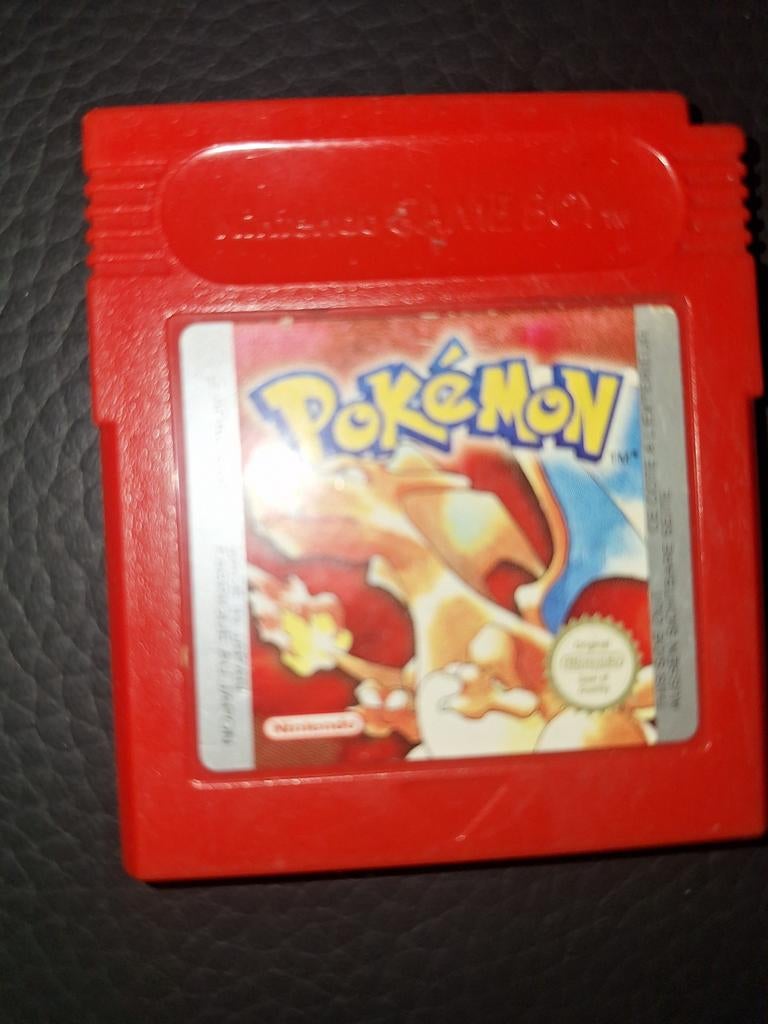 Pokémon Red Game Boy Classic - Vang ze allemaal!, Games en Spelcomputers, Games | Nintendo Game Boy, Ophalen of Verzenden