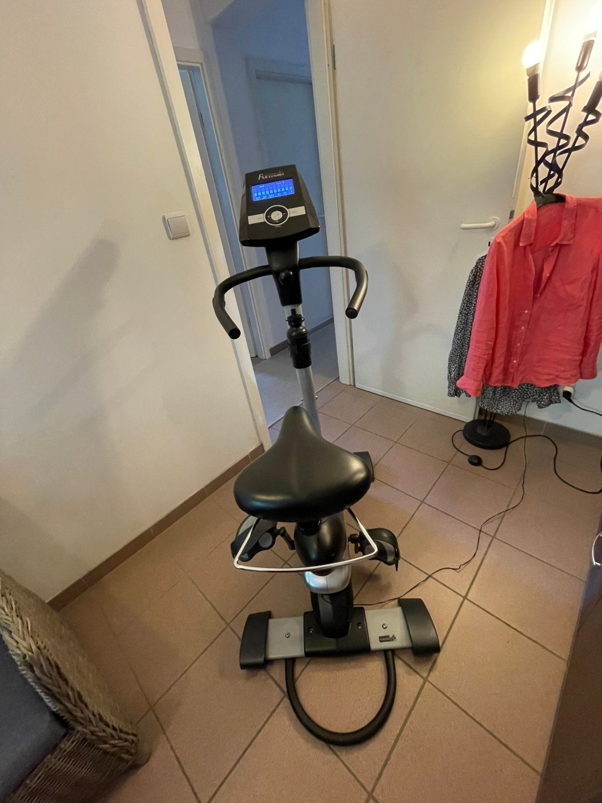 Vélo d’appartement Formula, Sports & Fitness, Enlèvement, Utilisé, Métal, Vélo d'appartement