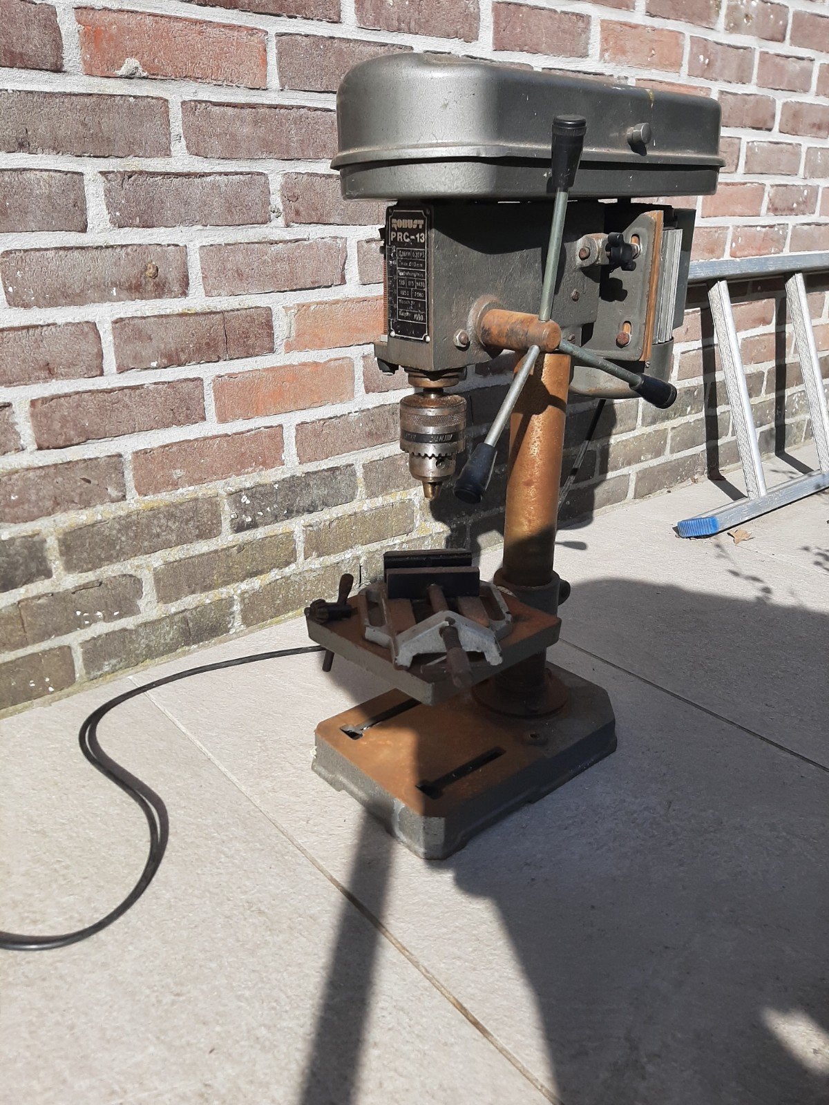 Kolomboormachine, Enlèvement, Perceuse