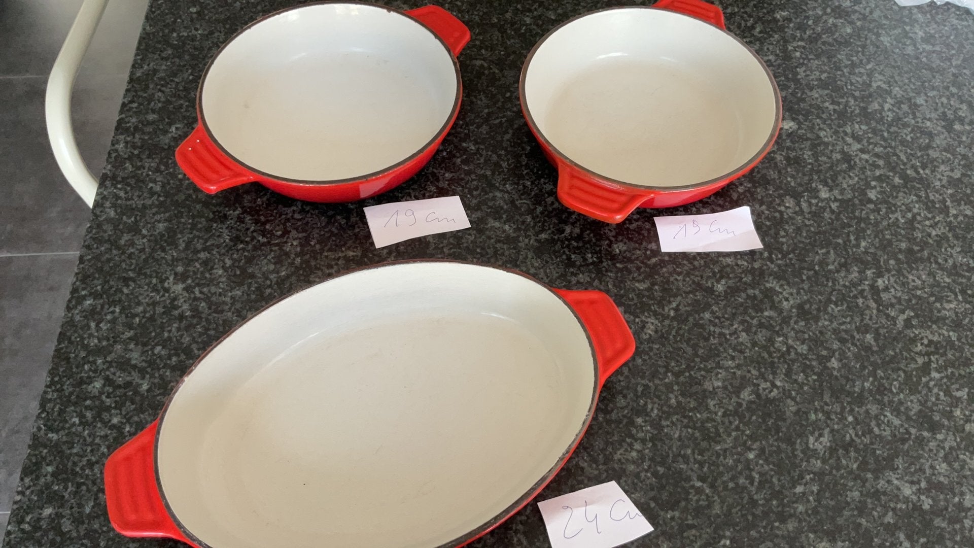 Staub ovenschalen, Huis en Inrichting, Ophalen of Verzenden, Gebruikt