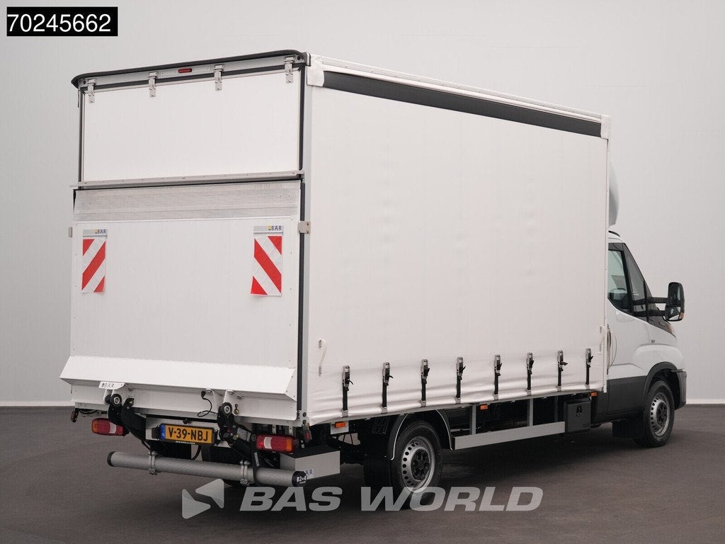 Iveco Daily 35S18 BPM VRIJ! 3.0L Laadklep 180PK Schuifzeilen, Neuf, Euro 6, Entreprise, Boîte manuelle