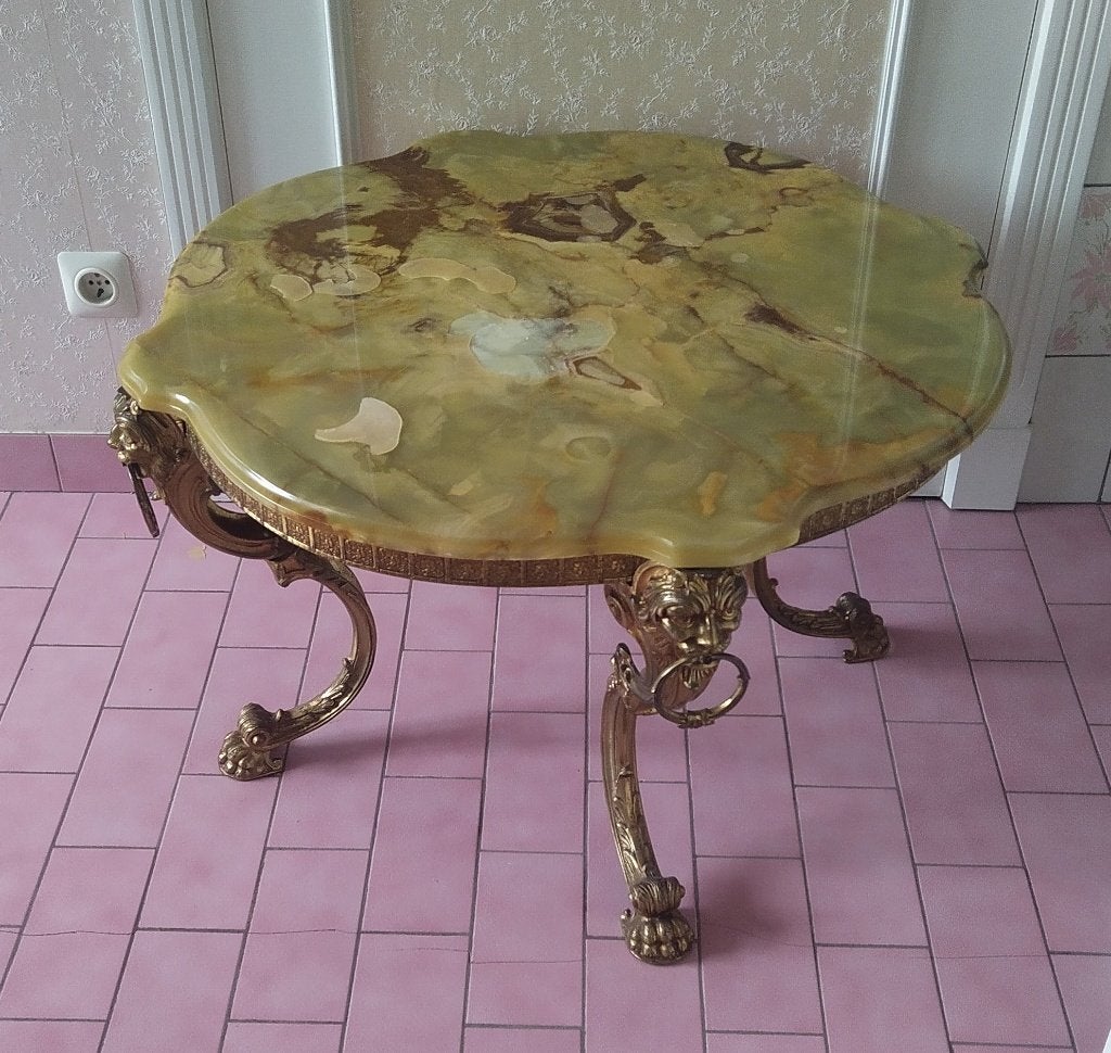 Salontafel, Ophalen