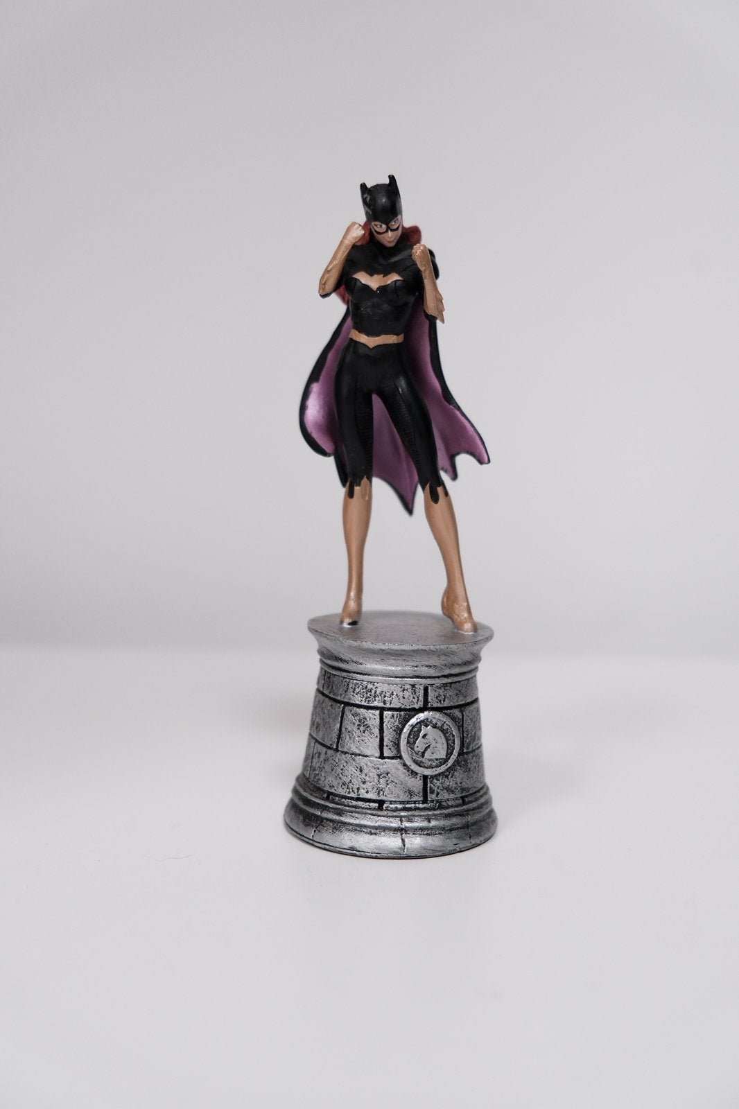 Batgirl (White Knight) Knight chess piece, Ophalen of Verzenden, Gebruikt