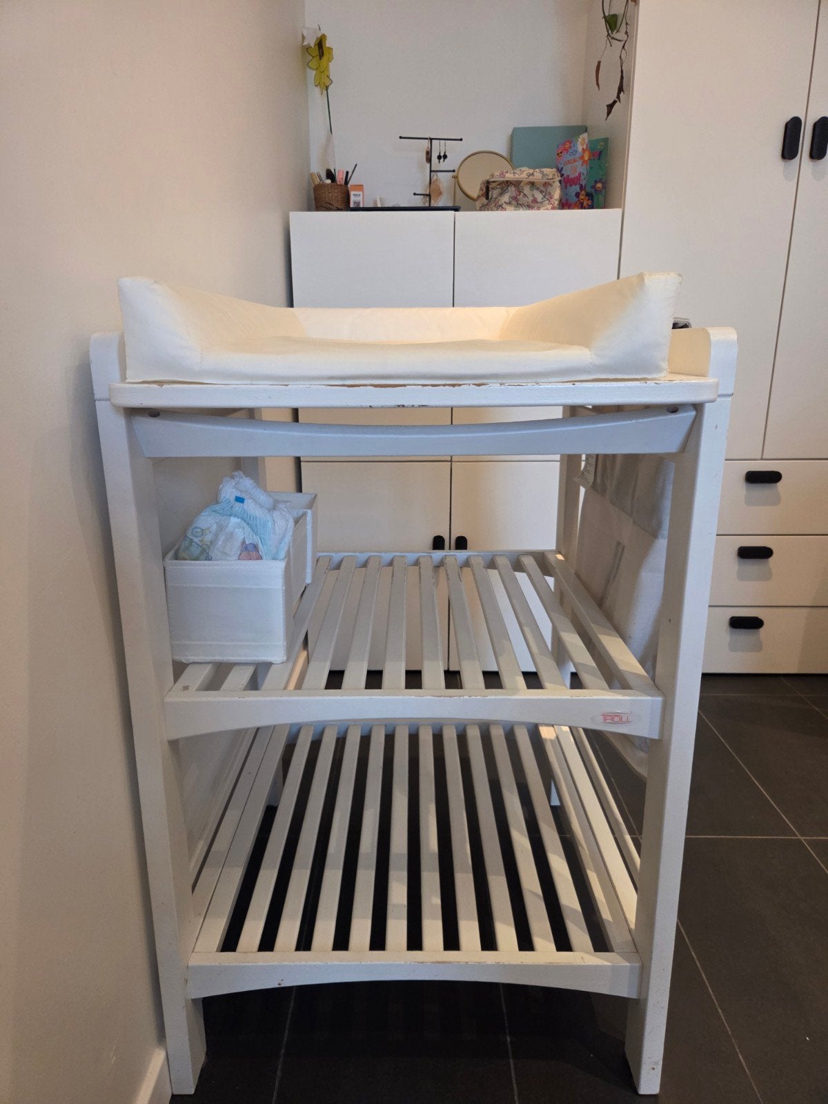 Troll verschoningstafel met kussen, Kinderen en Baby's, Ophalen, Gebruikt