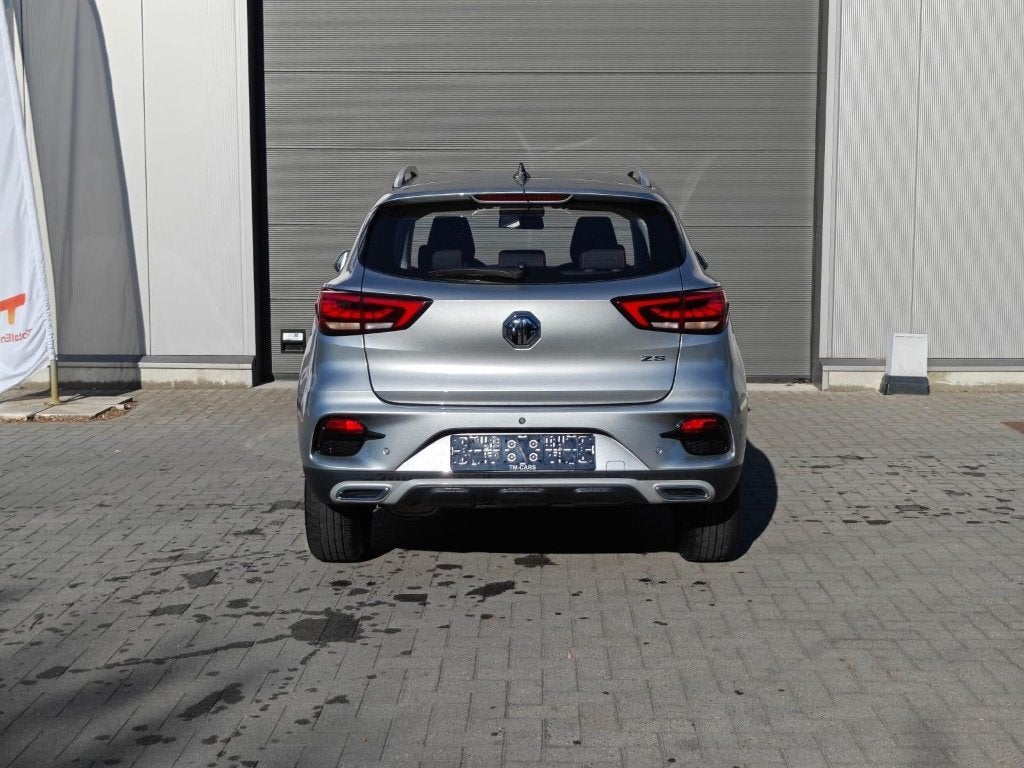 MG ZS benzine, Voorwielaandrijving, Stof, 1498 cc, 4 cilinders