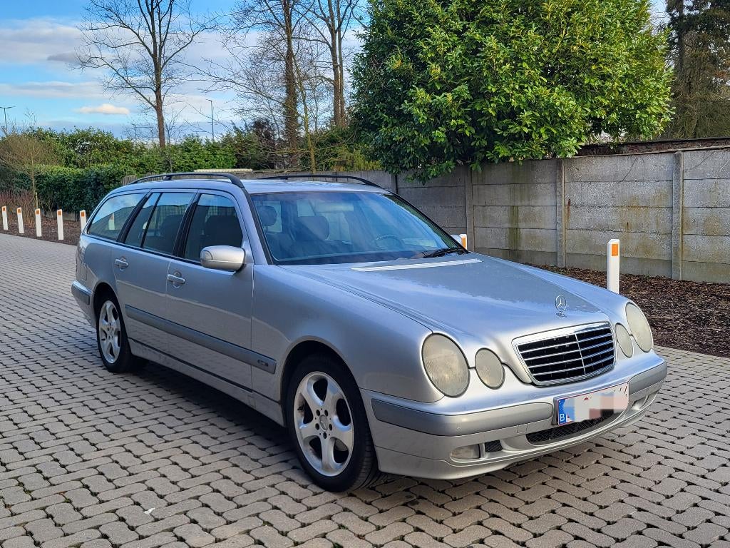 Mercedes-Benz E 220 D Aut.., Auto's, Zwart, 4 cilinders, 5 deurs, Particulier