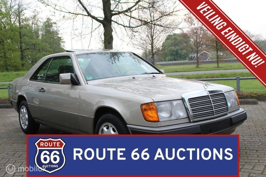 Mercedes-Benz 230 CE | 1991 | Route 66 Auctions, Auto's, Zwart, Mercedes-Benz, Bedrijf, Handgeschakeld