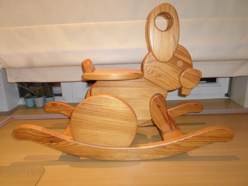 Lapin à bascule en bois, Enlèvement, Utilisé