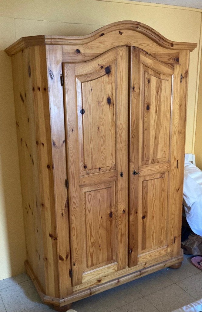 Armoire en pin, Maison & Meubles, 100 à 150 cm, Utilisé, Pin, 50 à 75 cm