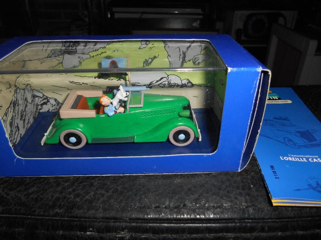 Voiture Tintin 8 avec certificat, Enlèvement ou Envoi, Tintin