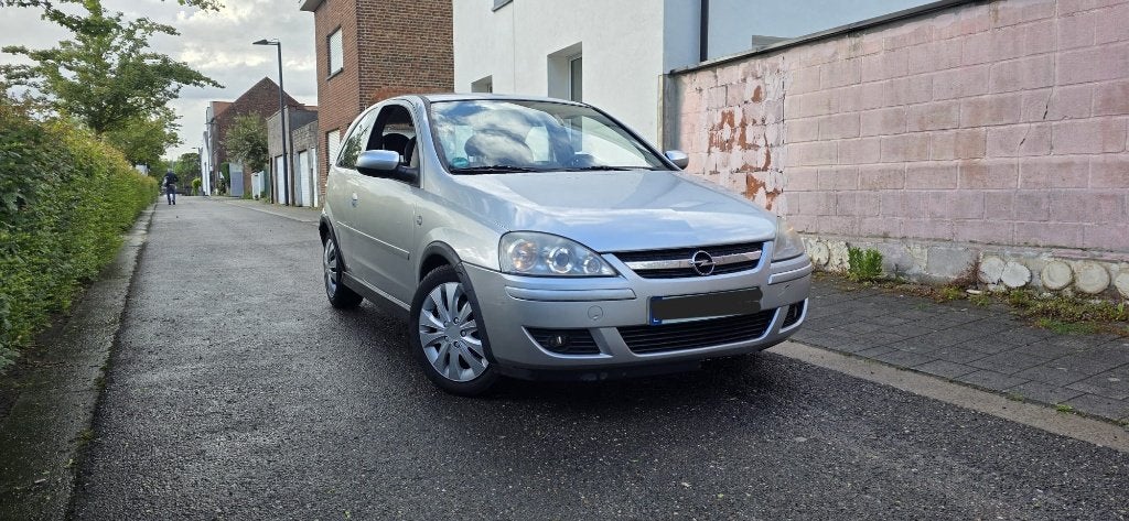 Opel corsa 1.2i - Prix à emporter, Vitres électriques, Entreprise, Boîte manuelle, 59 kW